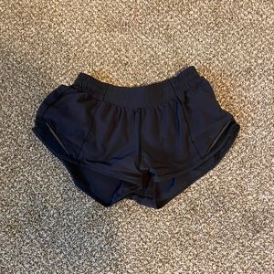 LULU LEMON HOTTY HOTS 2.5in